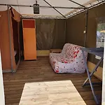 Campsite Les Chagnelles *