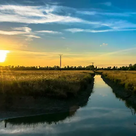 Les Chagnelles Parque de Campismo *