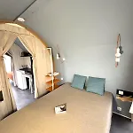Camping Les Chagnelles Le Perrier
