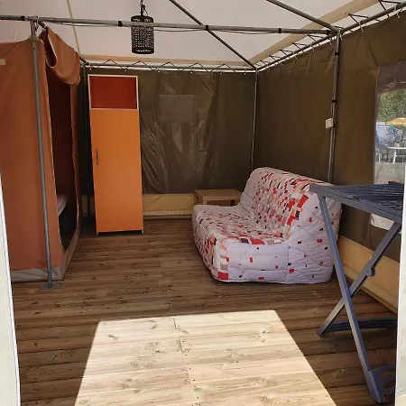 Kemping Les Chagnelles *