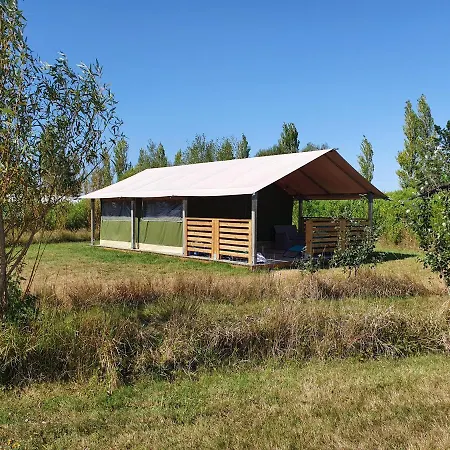 Les Chagnelles * Le Perrier