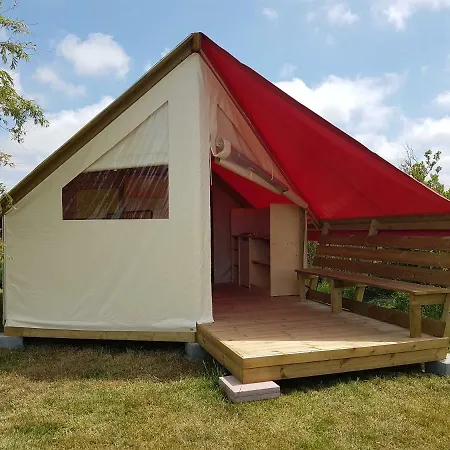 Campsite Les Chagnelles *