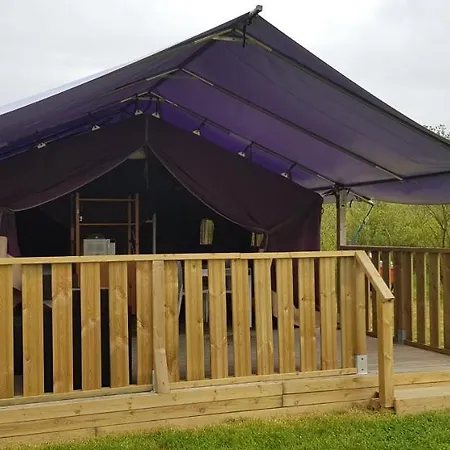 Campsite Les Chagnelles *