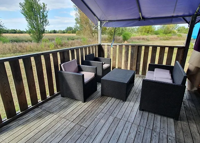 Les Chagnelles * Le Perrier