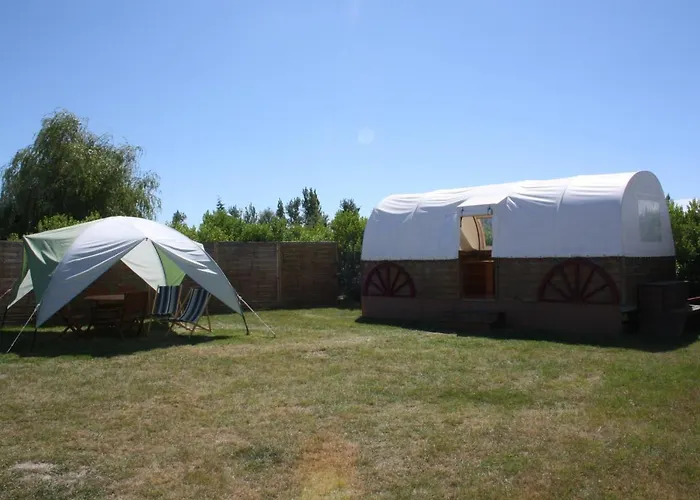 Les Chagnelles * Le Perrier