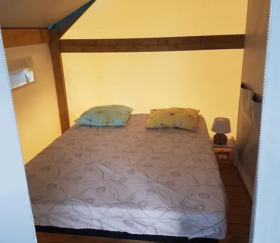 Camping Les Chagnelles *