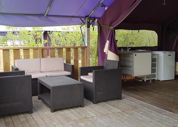 Les Chagnelles Camping Le Perrier